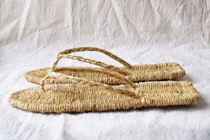 Straw Sandals for Men and Wome - đánh giá và giá Women'S Shoes Hands Free