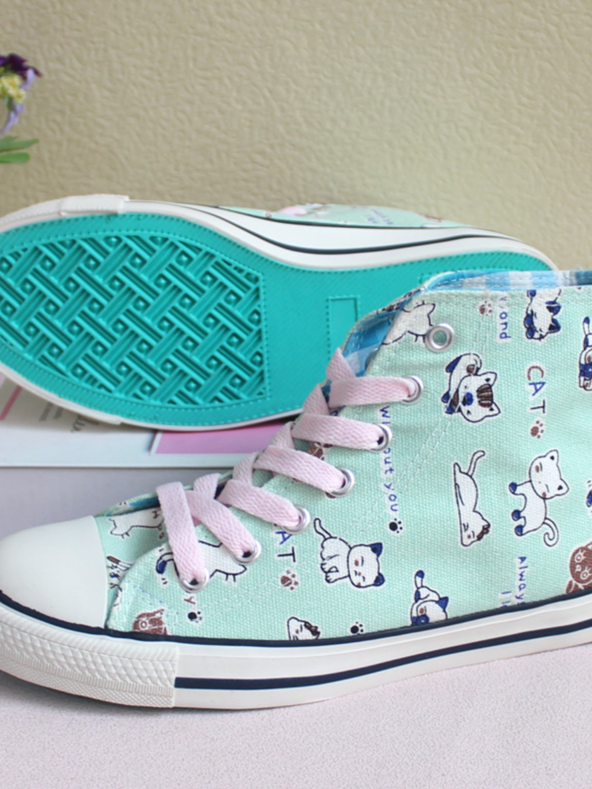 Cartoon Hand-painted New High  - đánh giá và giá Women'S Shoes Hands Free