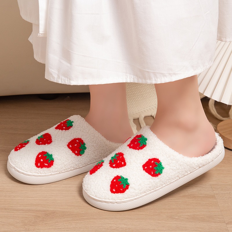 Strawberry Women's Slippers Ho - đánh giá và giá Women'S Shoes For Fall